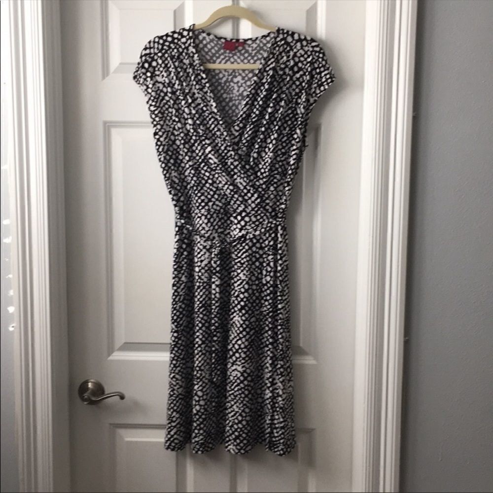 Excellent condition 212 Collection belted dress